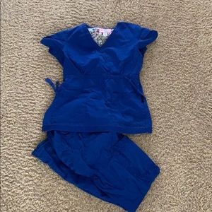 Koi scrubs